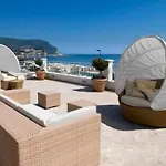 מלון Palace 4*
