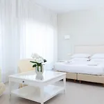 Palace 4* Numana