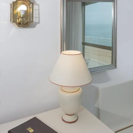 Palace 호텔
