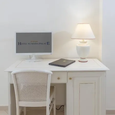 Palace Hotell