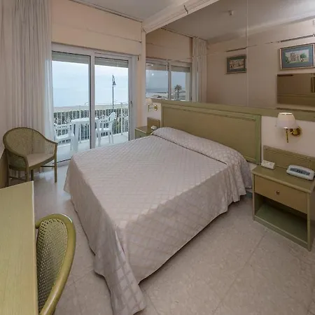 Palace Hotel 4*