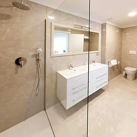 Palace Hotel 4*